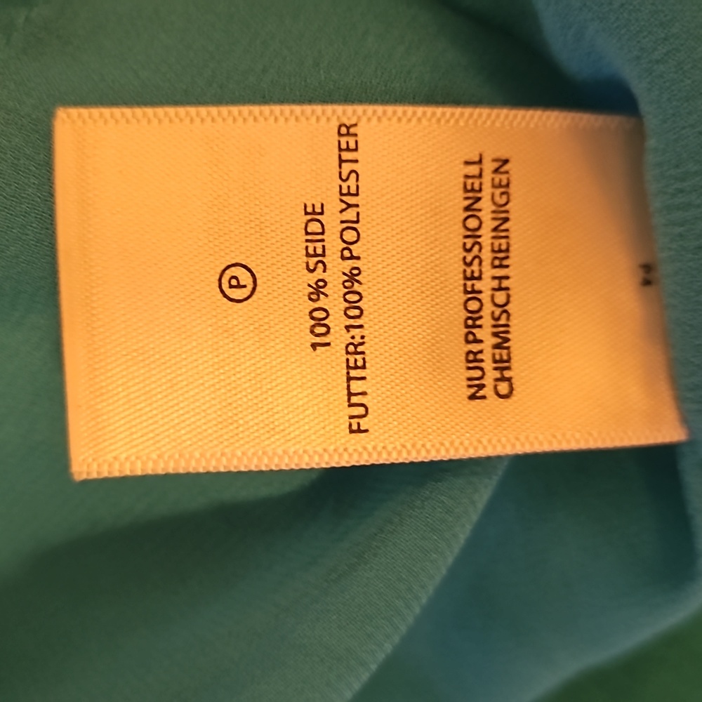 CYNTHIA ROWLEY 100% SILK DRESS - Picture 7 of 7